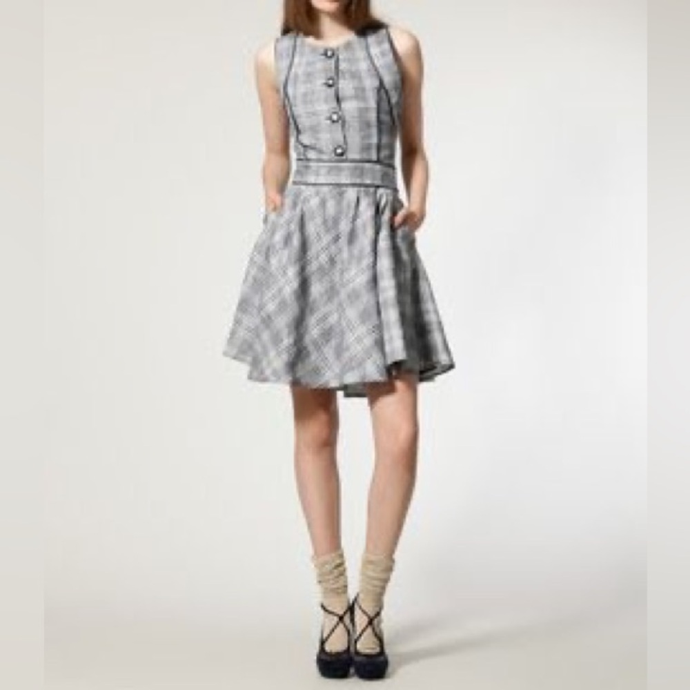 Bensoni Plaid Fit & Flare Dress Size 4 100% Linen Navy White Cross Back Preppy